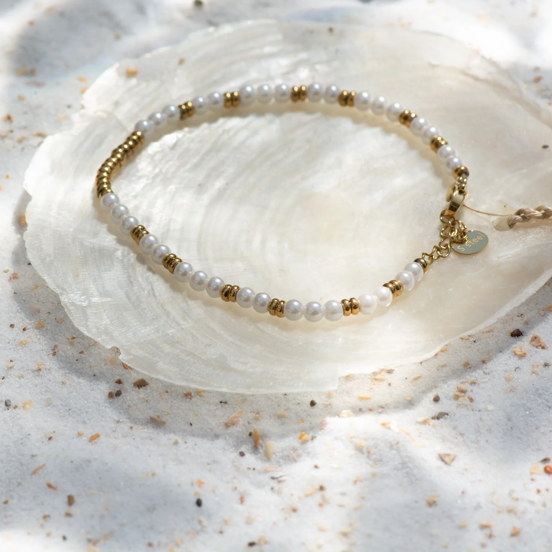Jenna Bracelet Gold