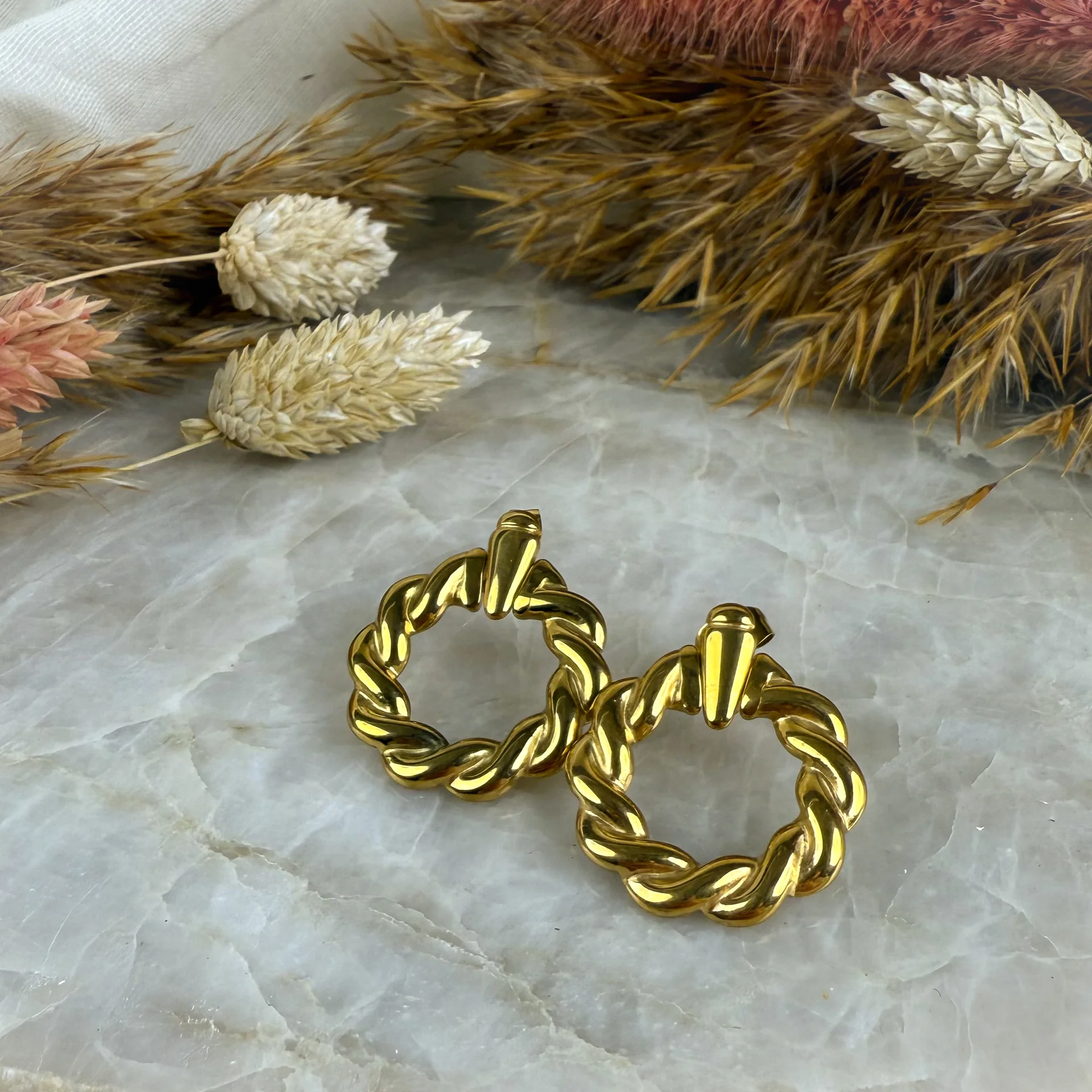 Lyra Earrings Gold - Afbeelding 2