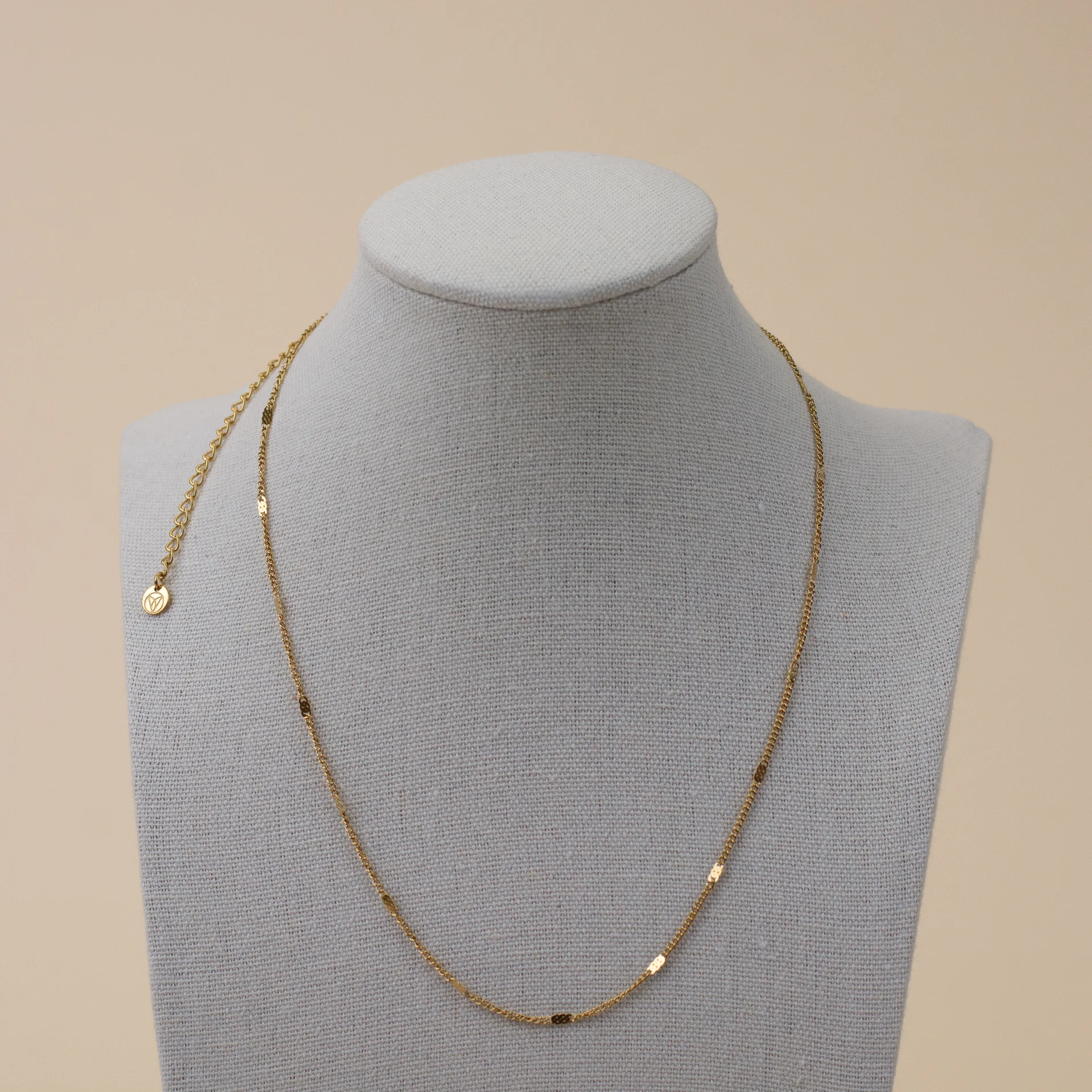 Noor Necklace Gold