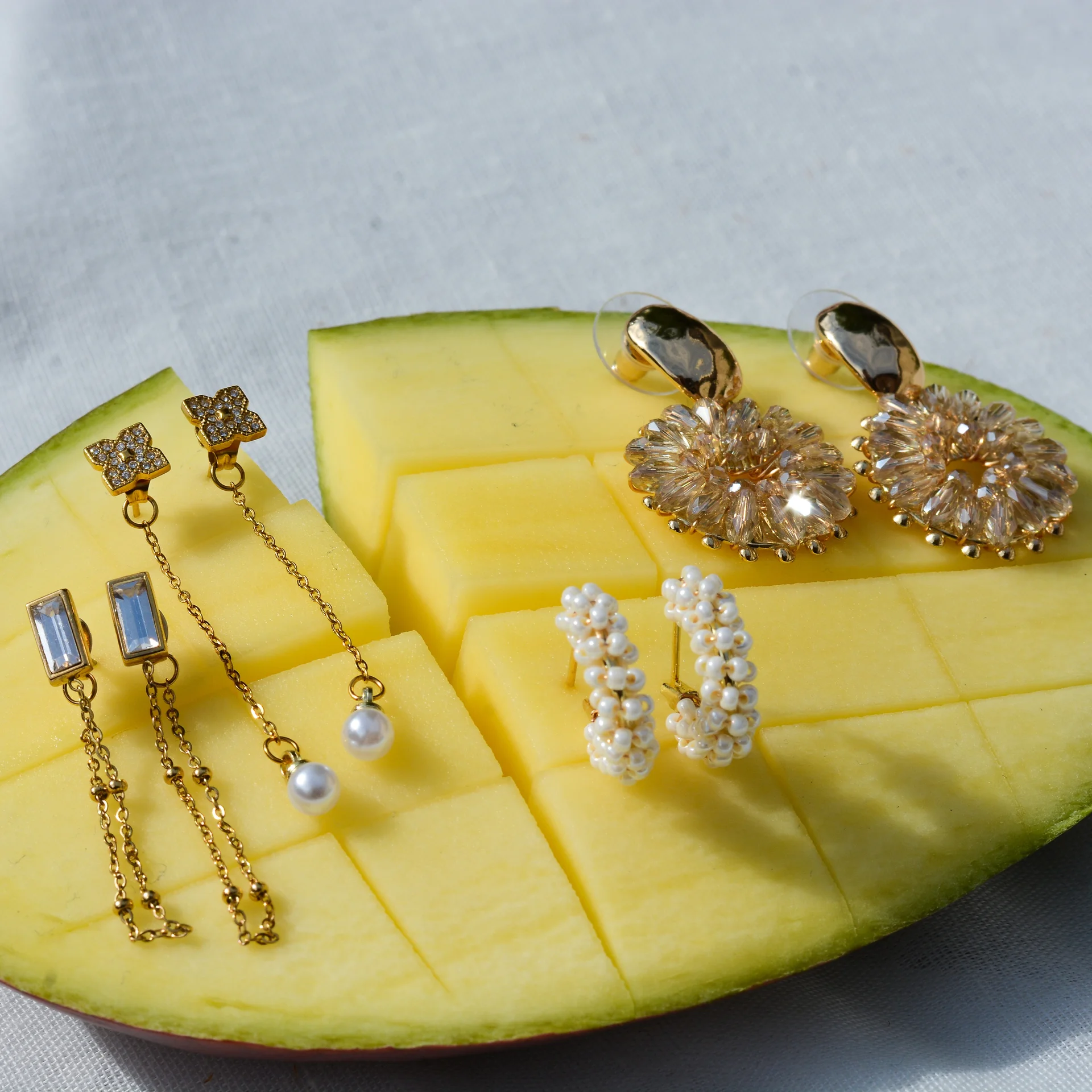 Naya Earrings Gold - Afbeelding 4